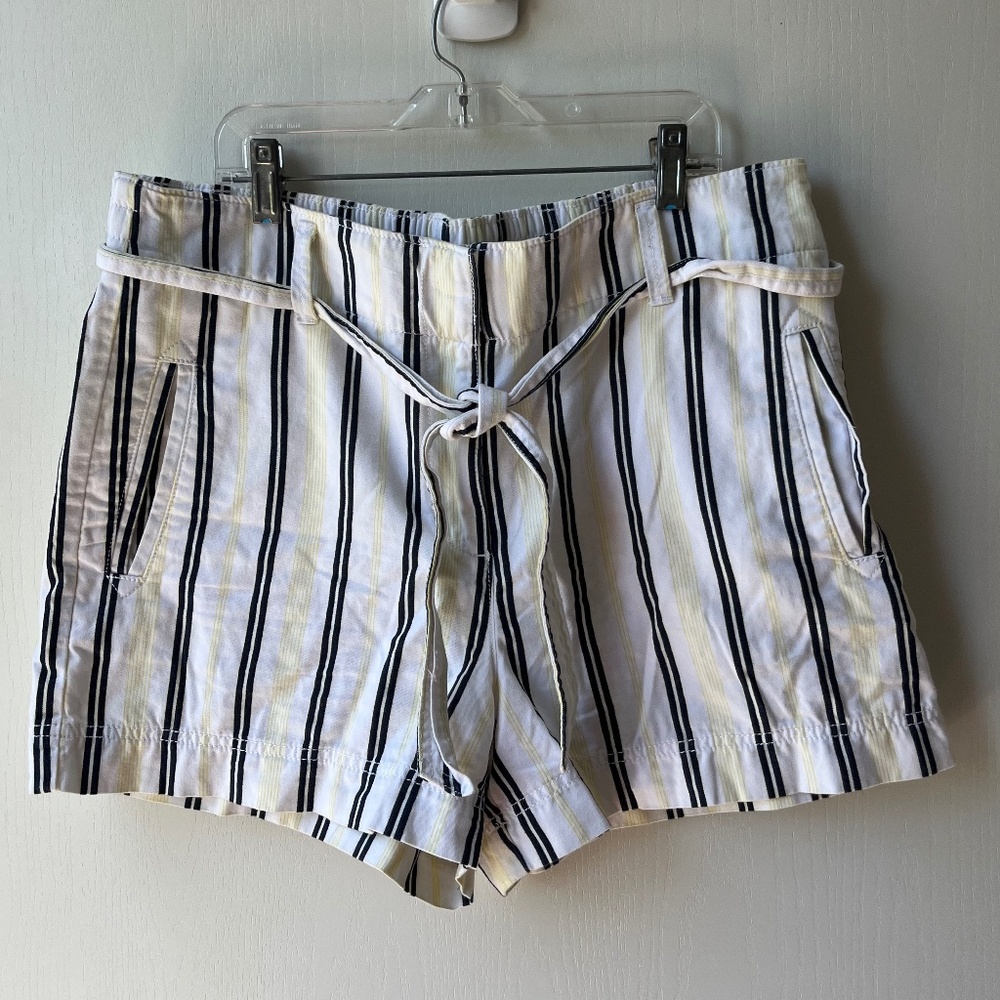 White, Black & Yellow Stripped Tie Waist Dress Shorts, Loft, Size 10